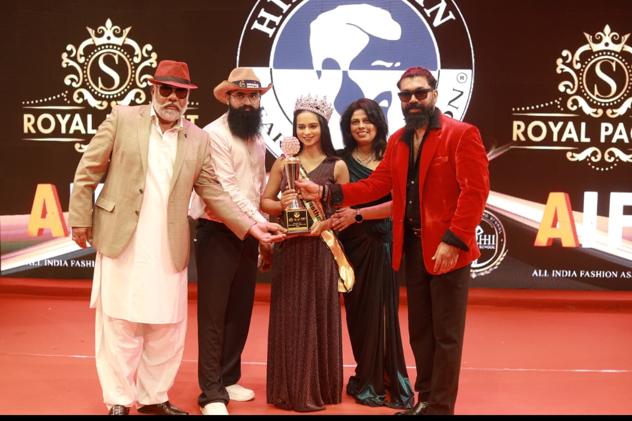 संगमनेरचा चेहरा राजस्थानच्या royal present इंटरनॅशनल मंचावर झळकला!